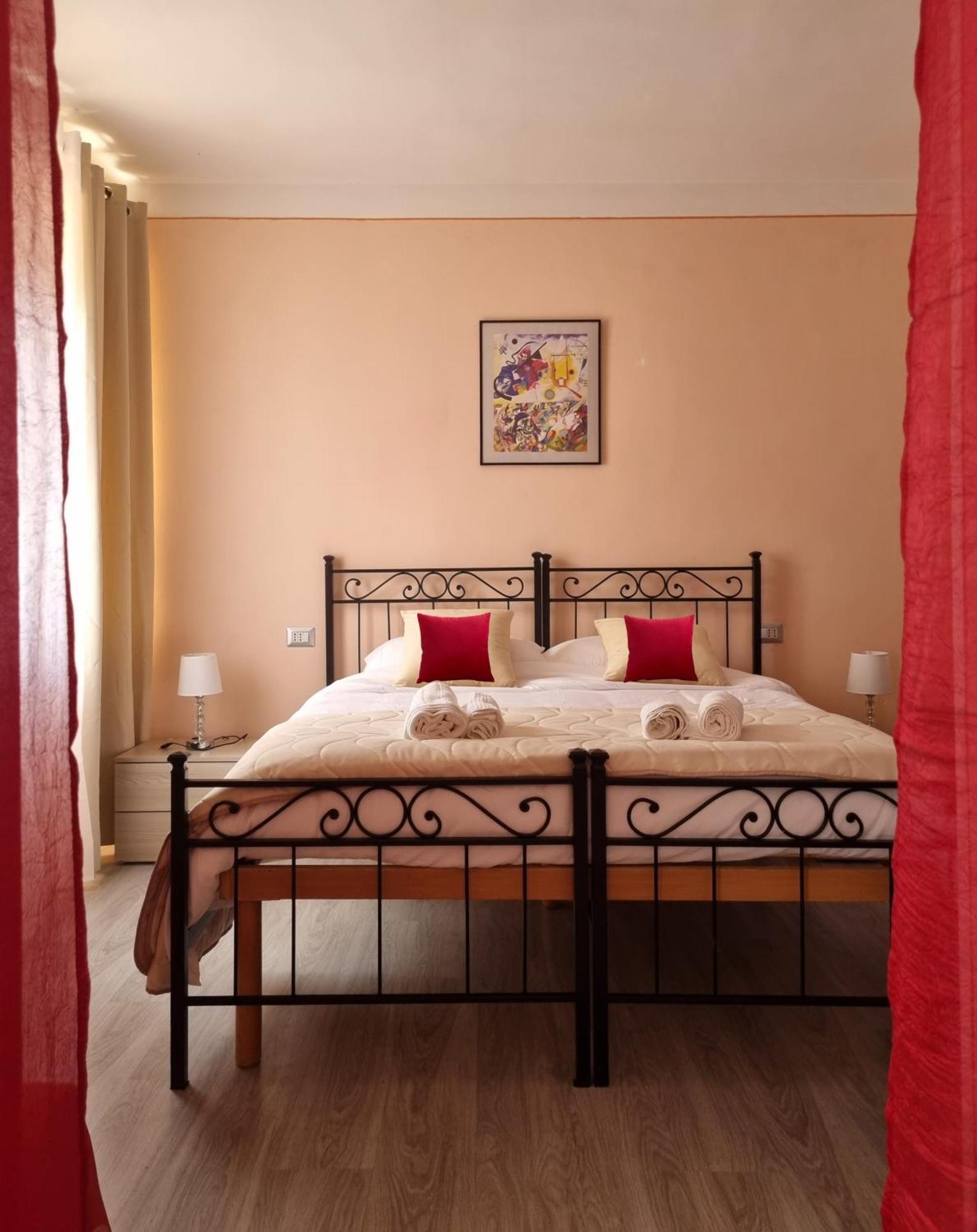 Sweet Dream Otel Passignano sul Trasimeno Dış mekan fotoğraf