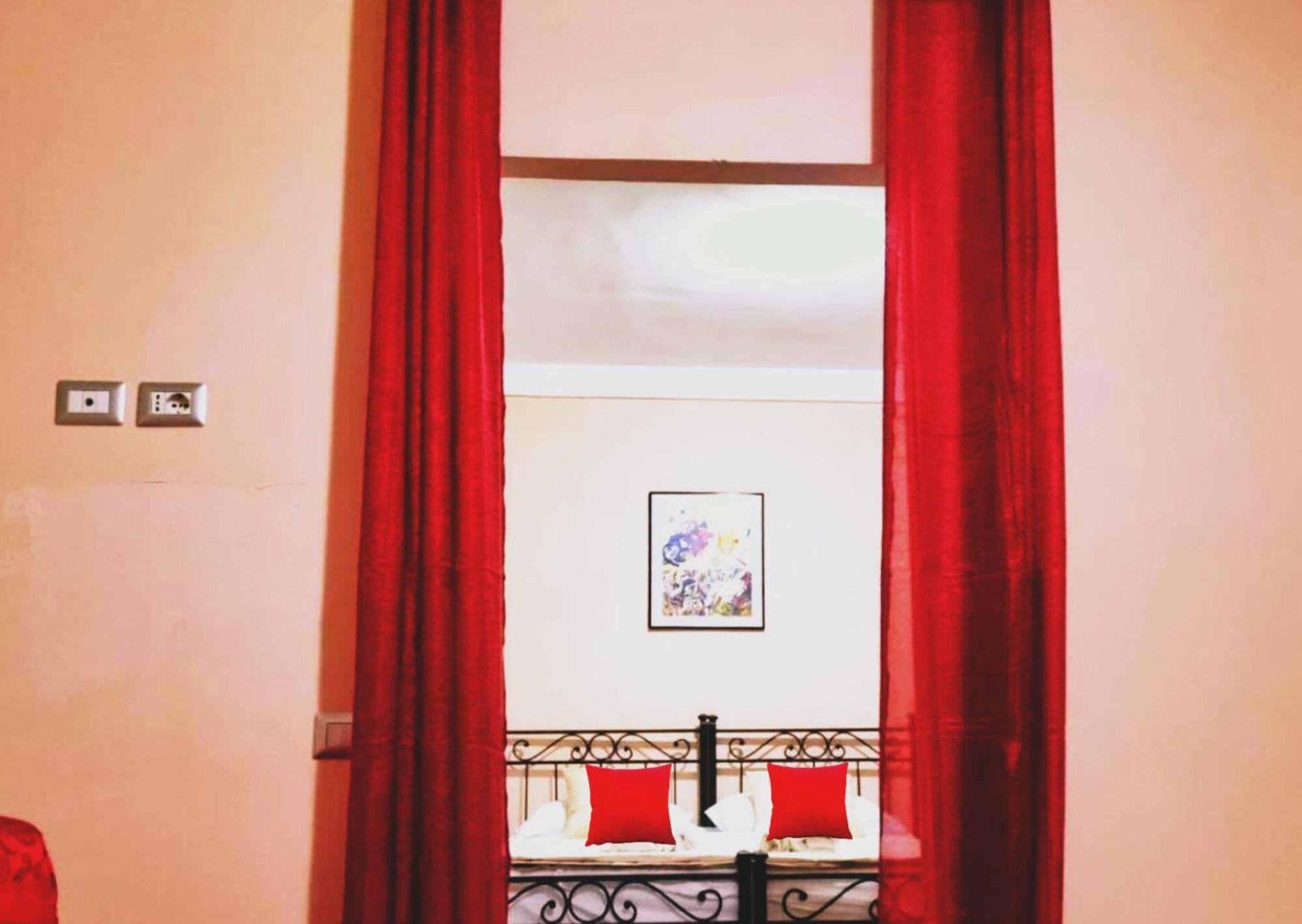 Sweet Dream Otel Passignano sul Trasimeno Dış mekan fotoğraf